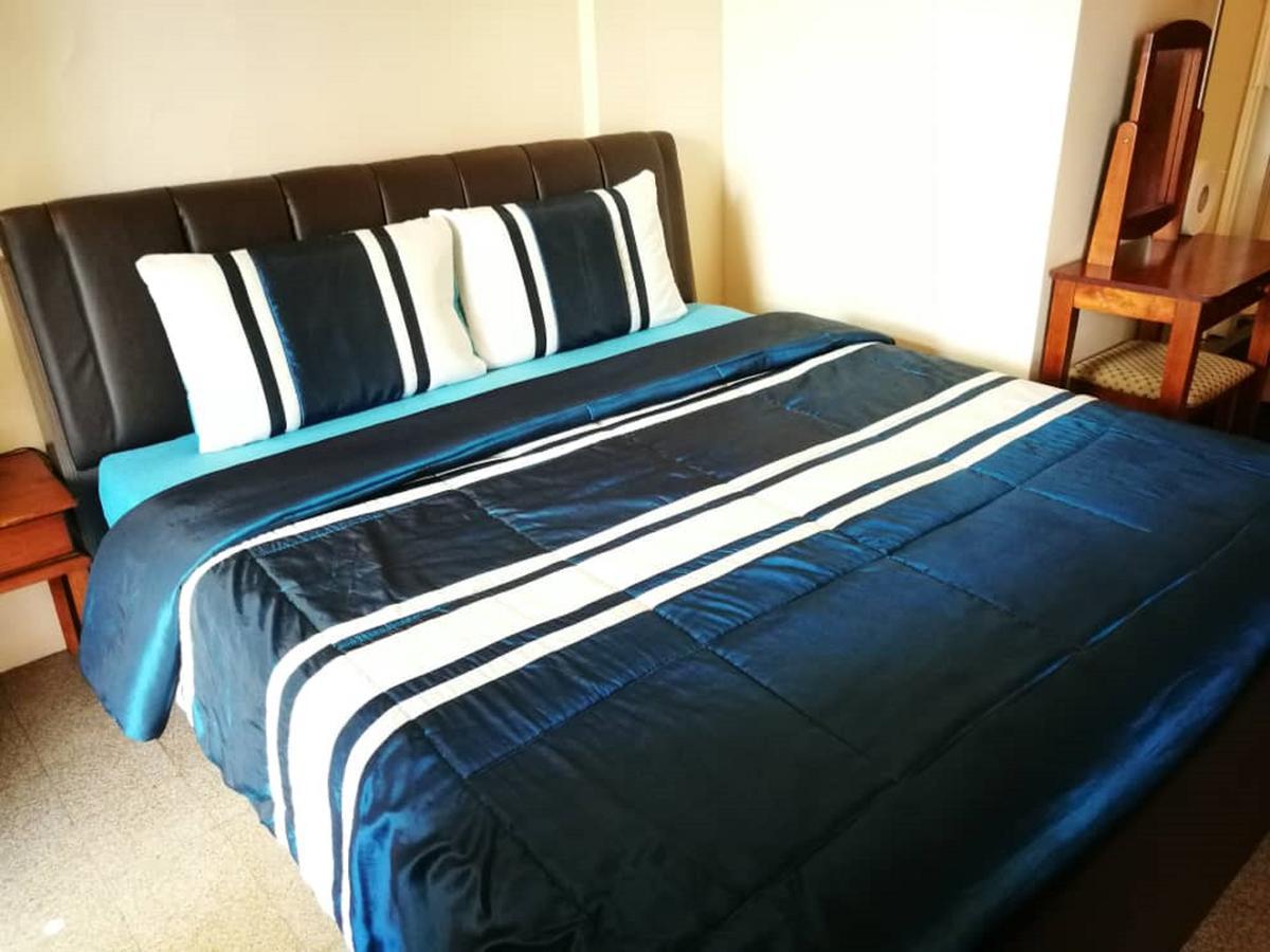 Grocer'S Inn Backpackers Guesthouse Kuala Lumpur Exterior foto